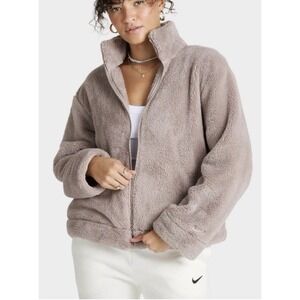 Nike Sportswear Essential Women's Size S High-Pile Fleece Jacket Taupe Oversized